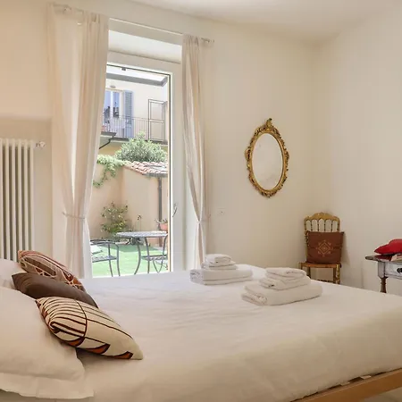 La Piccola Corte - Sweet Dreams In * Florencia